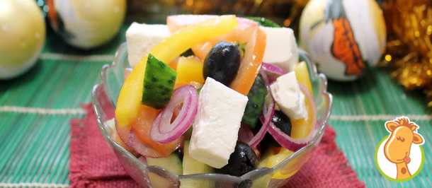 Популярный салат «Греческий» с брынзой в новогоднем меню